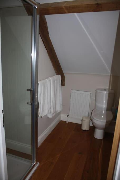 Scotland Lodge Farm, Stonehenge - The Stalls Groundfloor No Dogs & The Loft Dog Friendly Salisbury Exterior photo
